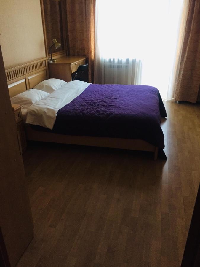 Apartment Mala Zhytomyrska 10 เคียฟ ภายนอก รูปภาพ