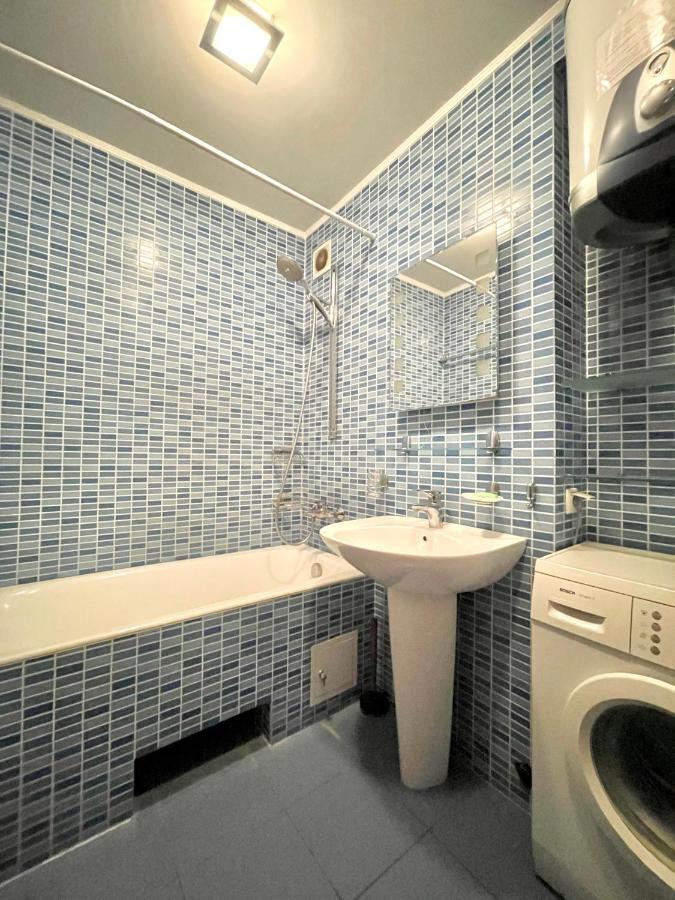 Apartment Mala Zhytomyrska 10 เคียฟ ภายนอก รูปภาพ