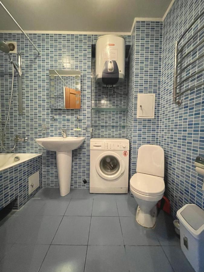 Apartment Mala Zhytomyrska 10 เคียฟ ภายนอก รูปภาพ